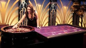 Pilihan taruhan lengkap meliputi sepak bola, slot dan live casino di unik4d